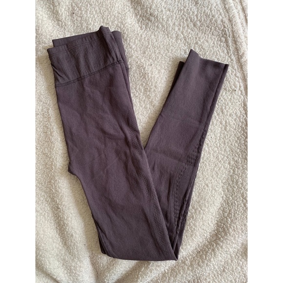 Fabletics leggings! - Picture 3 of 3